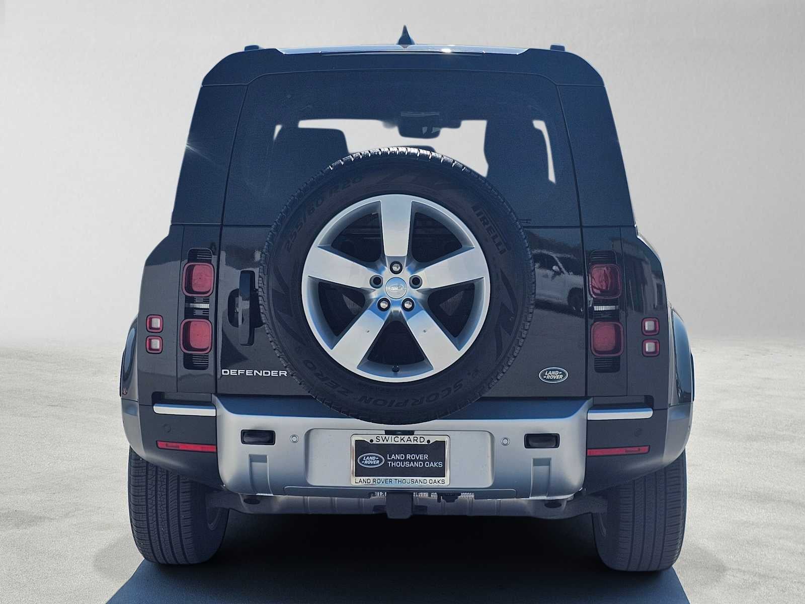 2023 Land Rover Defender 110 AWD