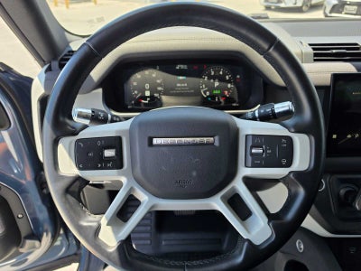 2022 Land Rover Defender SE