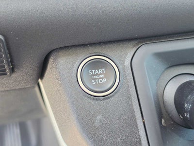 2022 Land Rover Defender SE