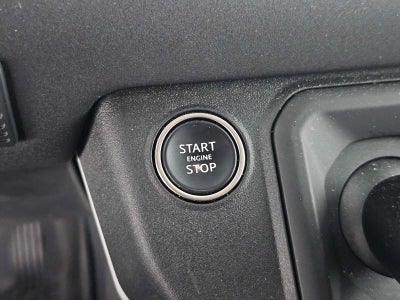 2023 Land Rover Defender SE