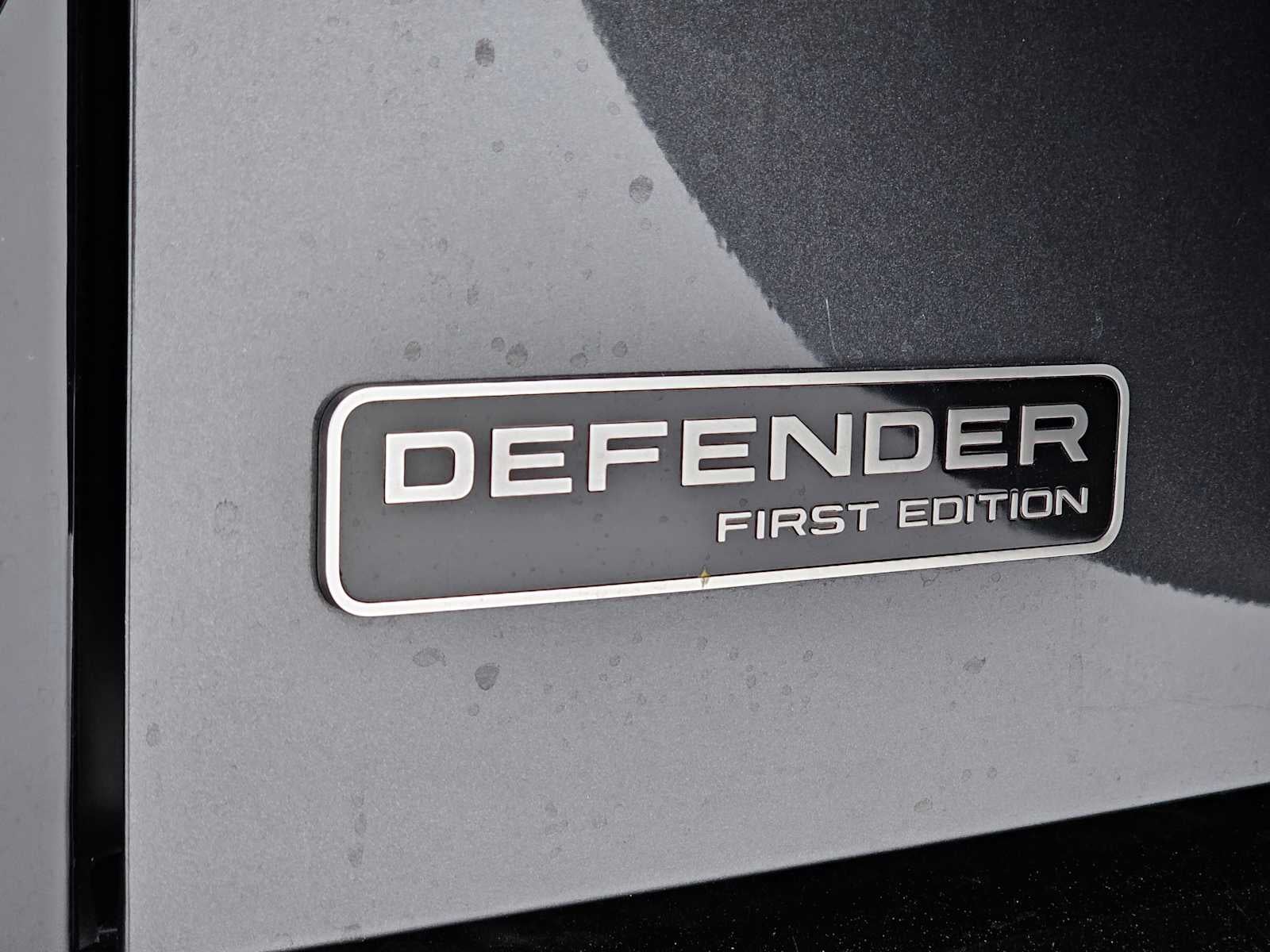 2023 Land Rover Defender First Edition