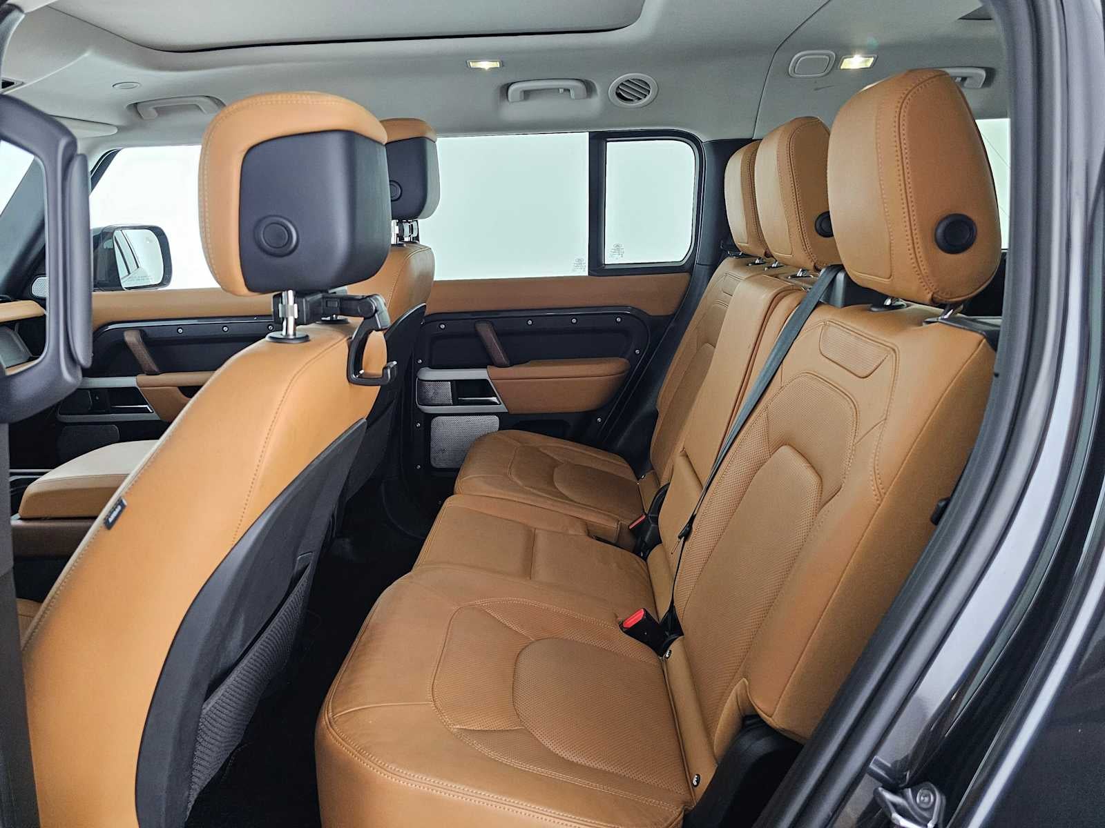 2023 Land Rover Defender First Edition