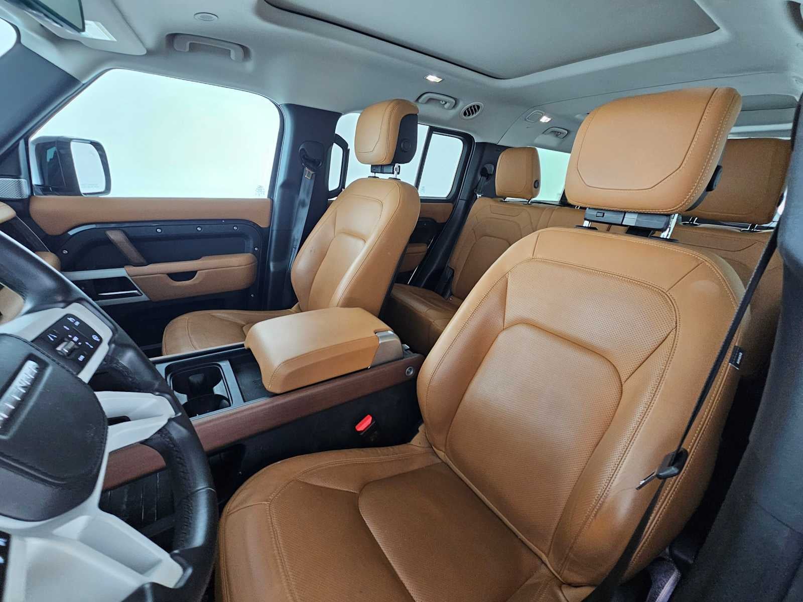 2023 Land Rover Defender First Edition