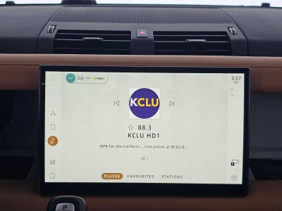 2023 Land Rover Defender First Edition