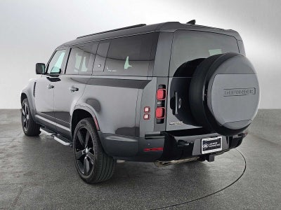2023 Land Rover Defender First Edition