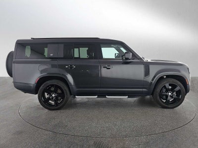 2023 Land Rover Defender First Edition