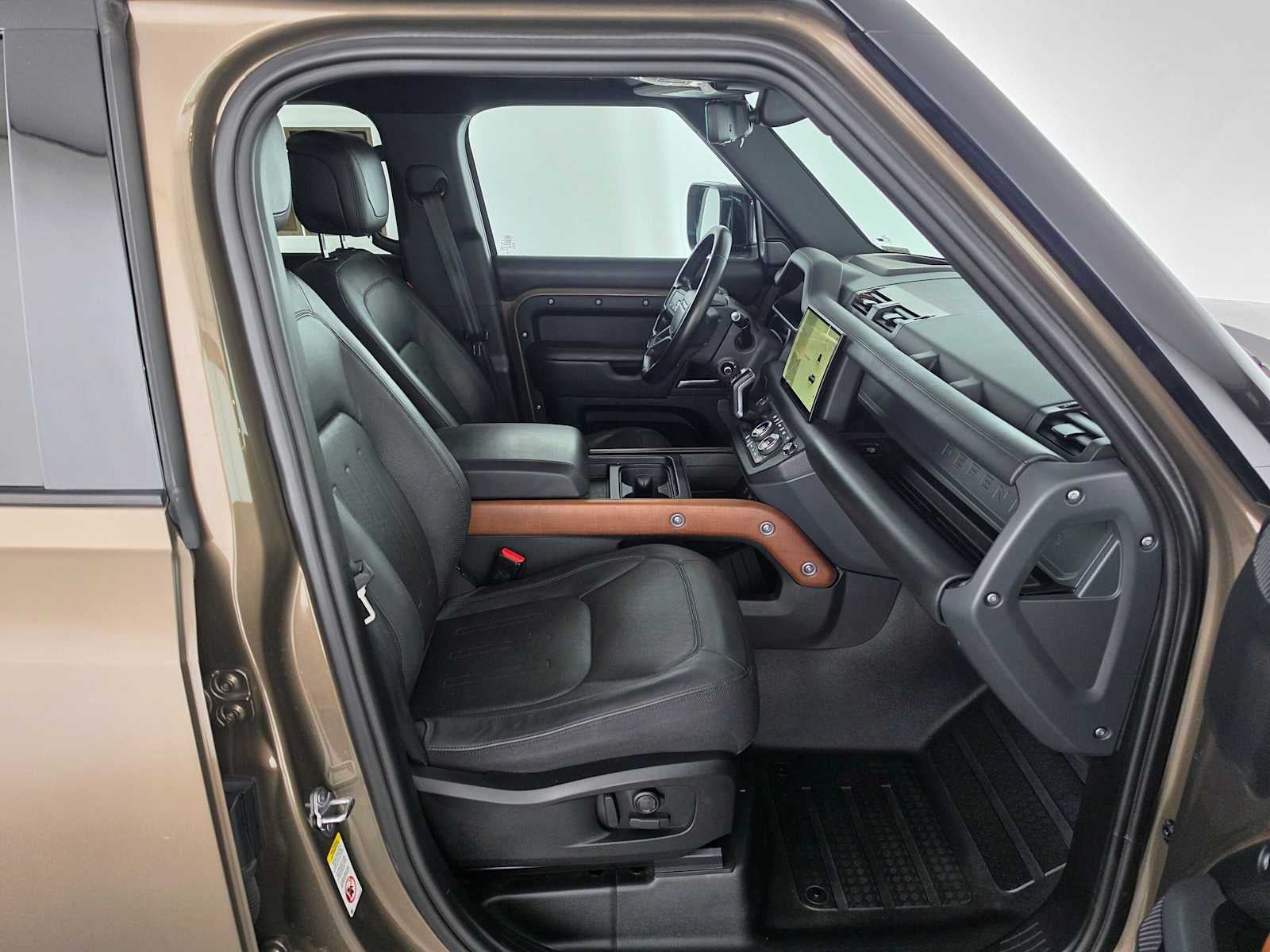 2023 Land Rover Defender X