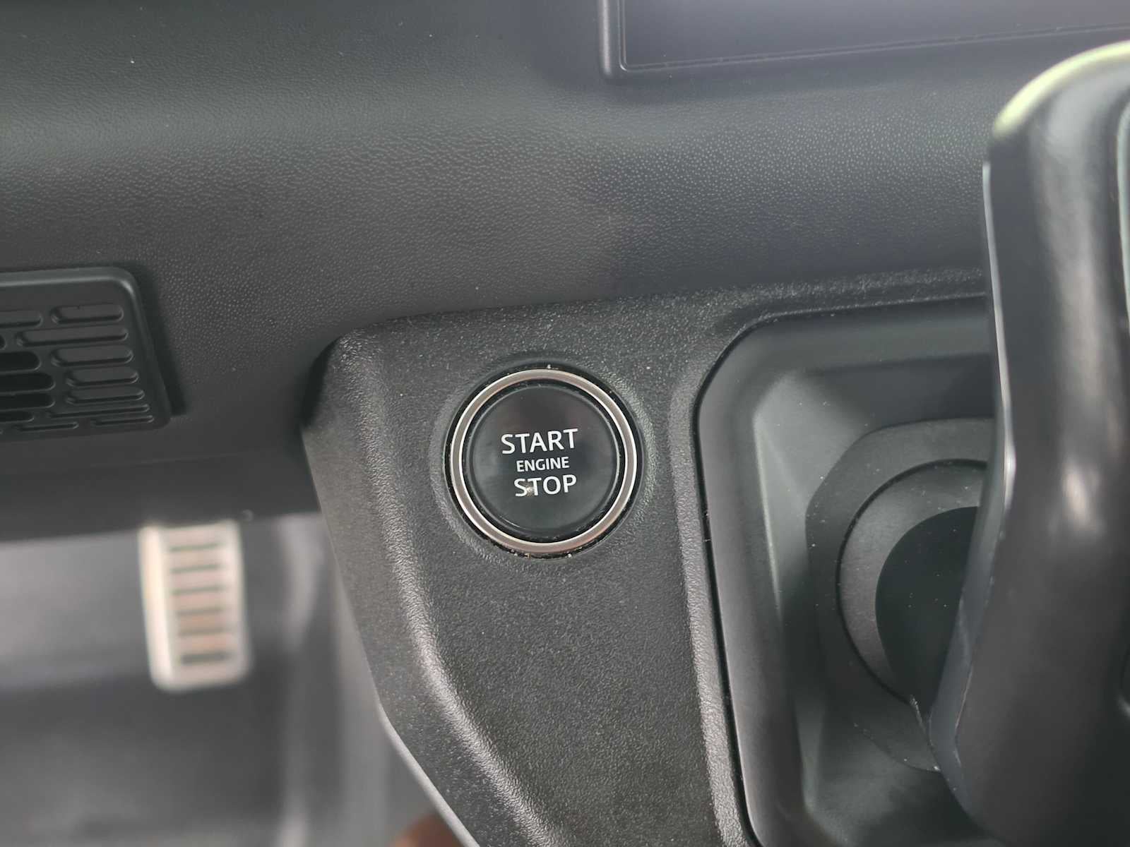 2023 Land Rover Defender X