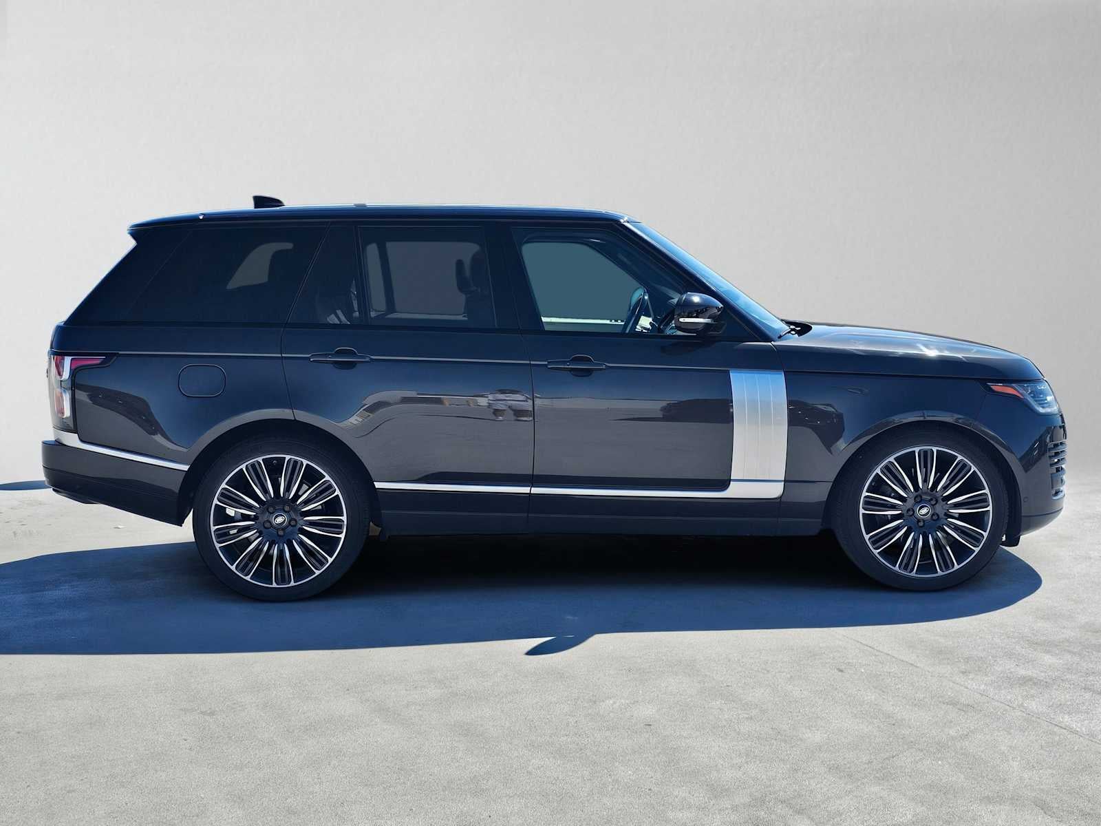 2020 Land Rover Range Rover P525 HSE