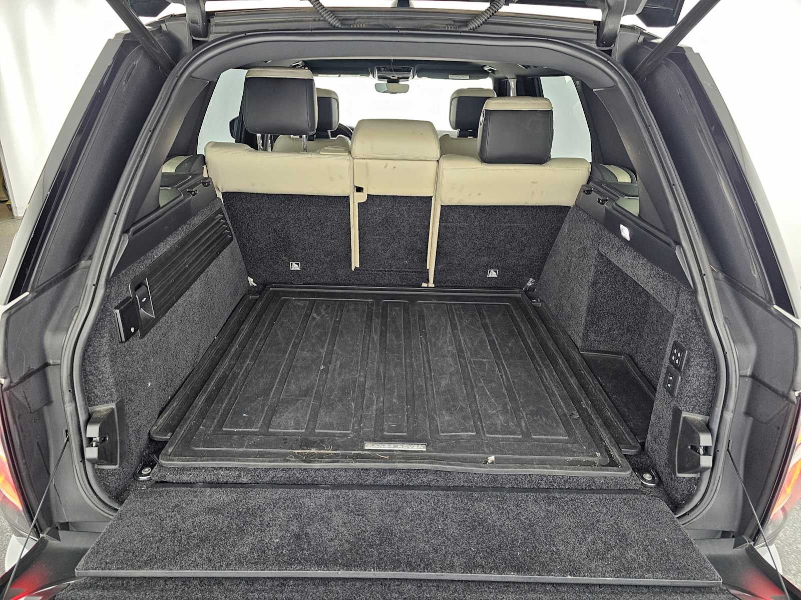 2020 Land Rover Range Rover LWB