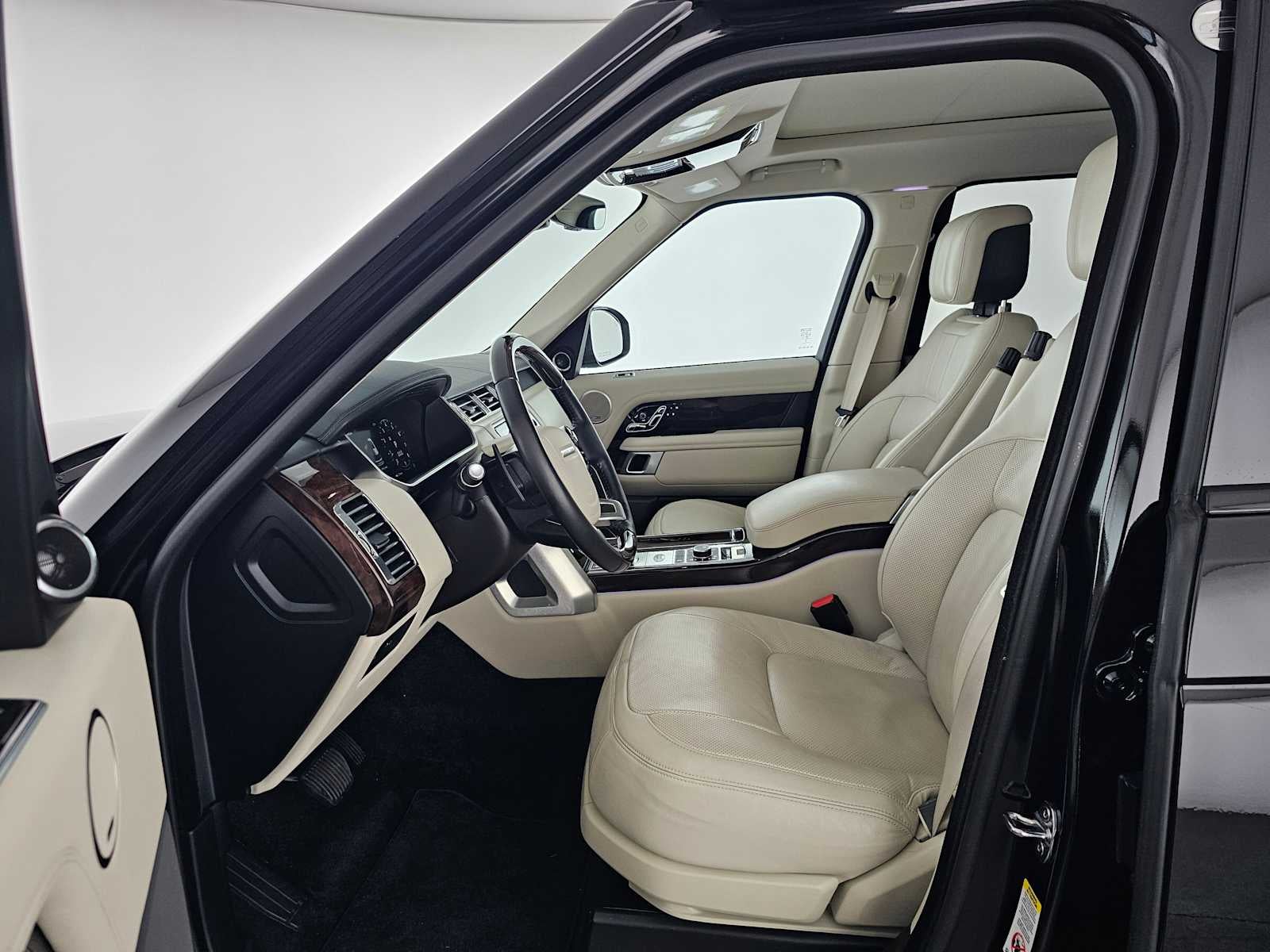 2020 Land Rover Range Rover LWB