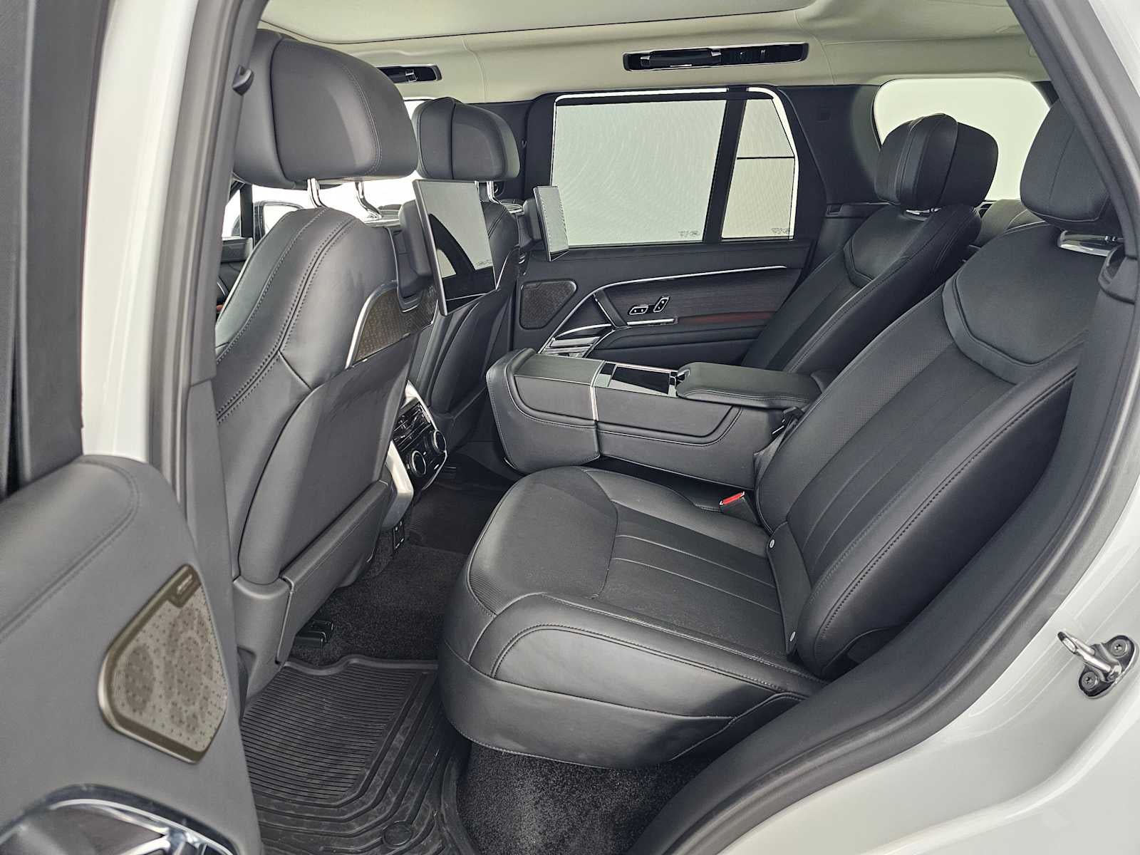 2024 Land Rover Range Rover Autobiography