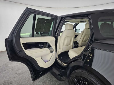 2023 Land Rover Range Rover SE