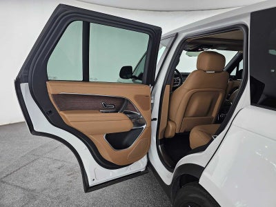 2023 Land Rover Range Rover SE