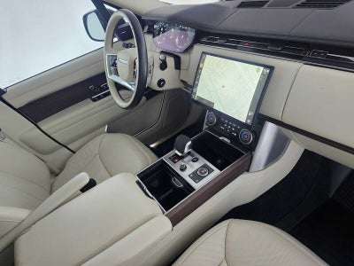2023 Land Rover Range Rover SE