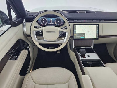 2024 Land Rover Range Rover SE