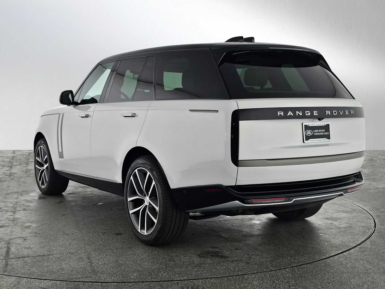 2024 Land Rover Range Rover SE