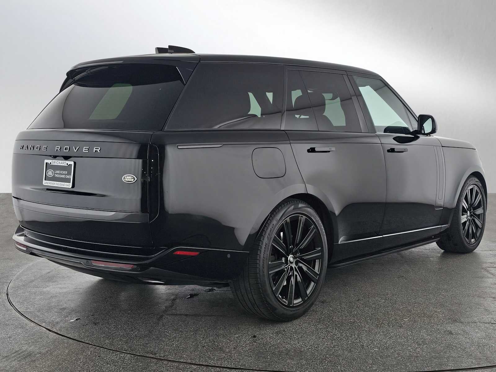 2023 Land Rover Range Rover SE
