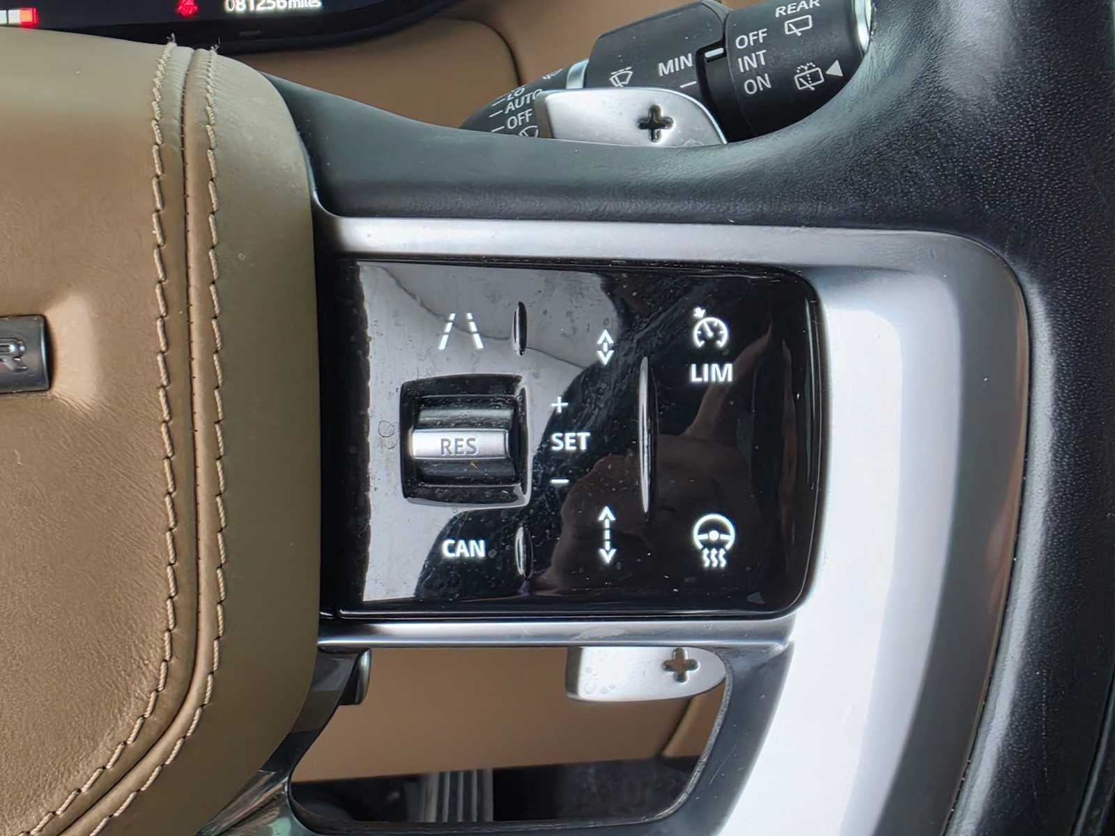 2023 Land Rover Range Rover SE
