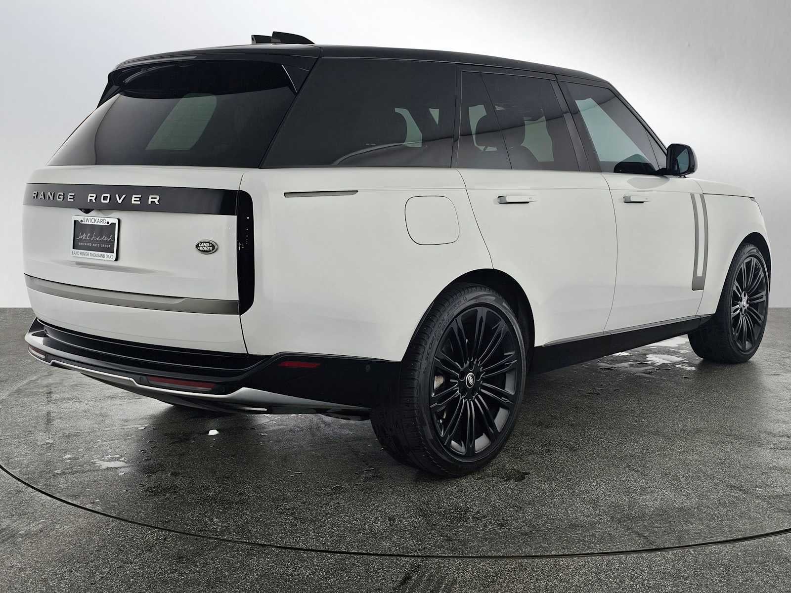2023 Land Rover Range Rover SE