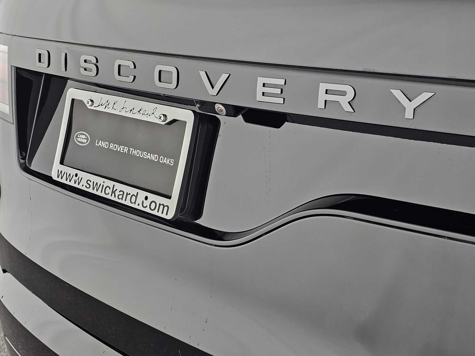 2025 Land Rover Discovery Dynamic SE