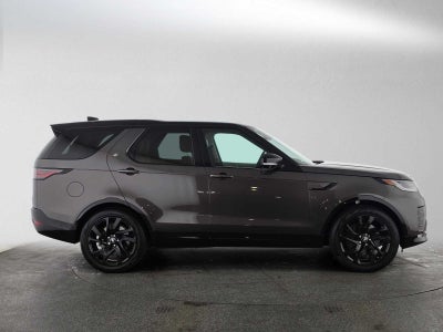 2025 Land Rover Discovery Dynamic SE