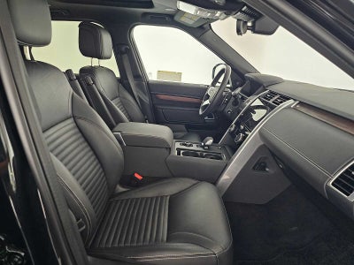 2025 Land Rover Discovery Dynamic SE