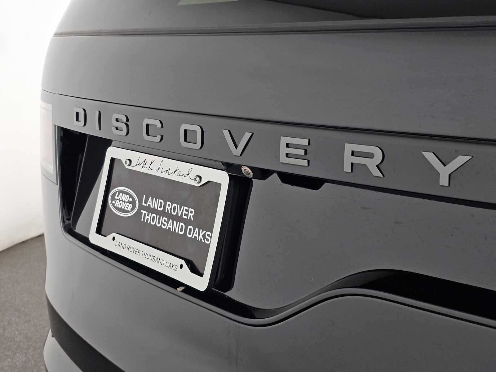 2025 Land Rover Discovery Dynamic SE