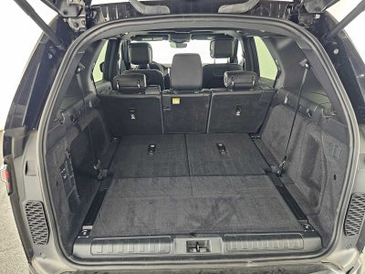 2025 Land Rover Discovery Dynamic SE