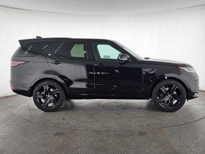 2025 Land Rover Discovery Dynamic SE