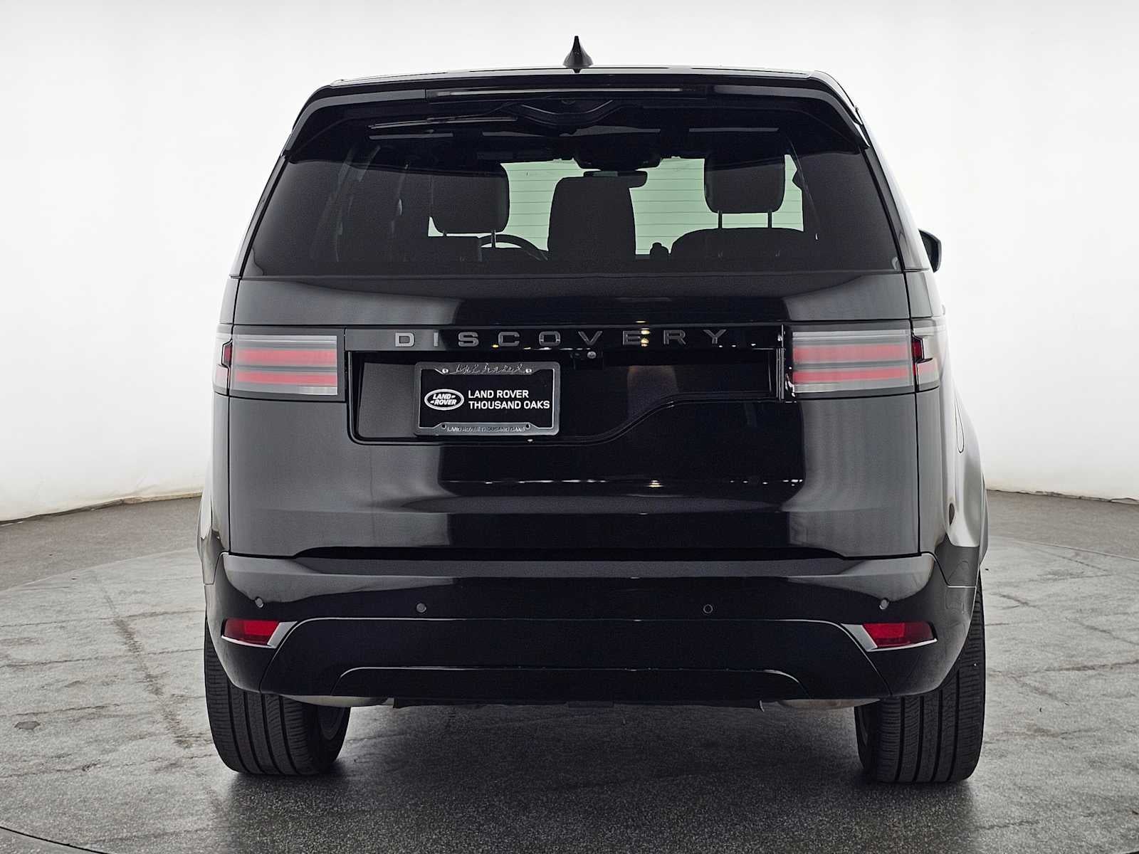 2025 Land Rover Discovery Dynamic SE