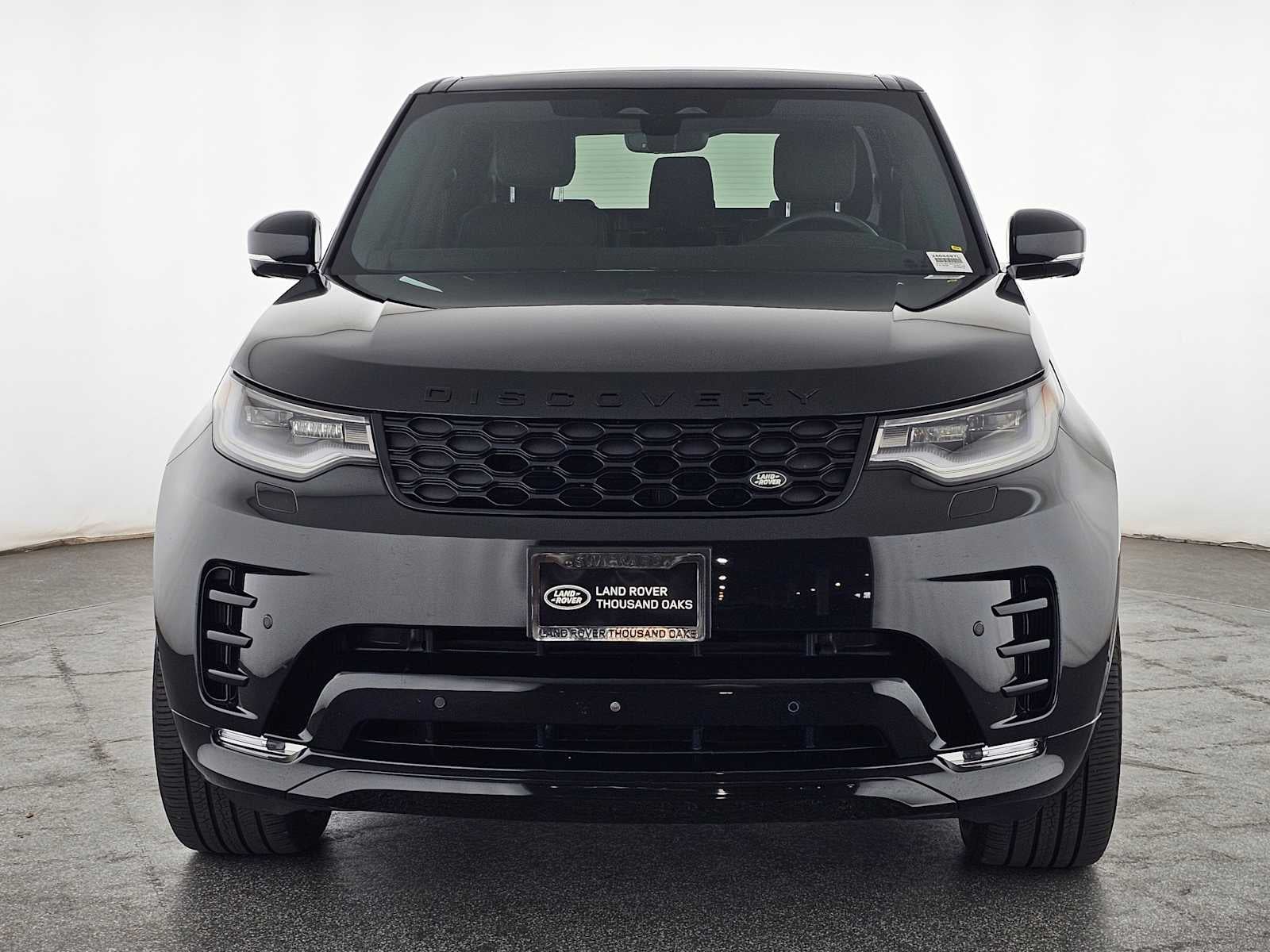 2025 Land Rover Discovery Dynamic SE