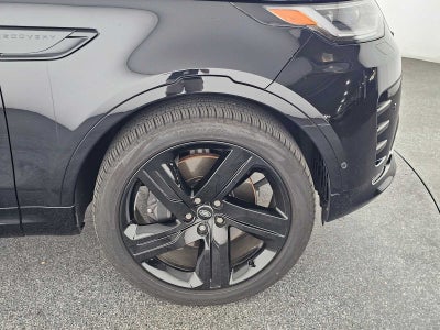 2025 Land Rover Discovery Dynamic SE