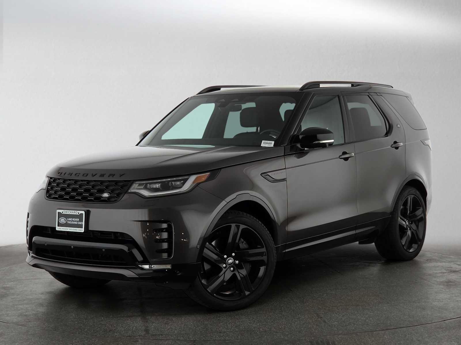 2025 Land Rover Discovery Dynamic SE