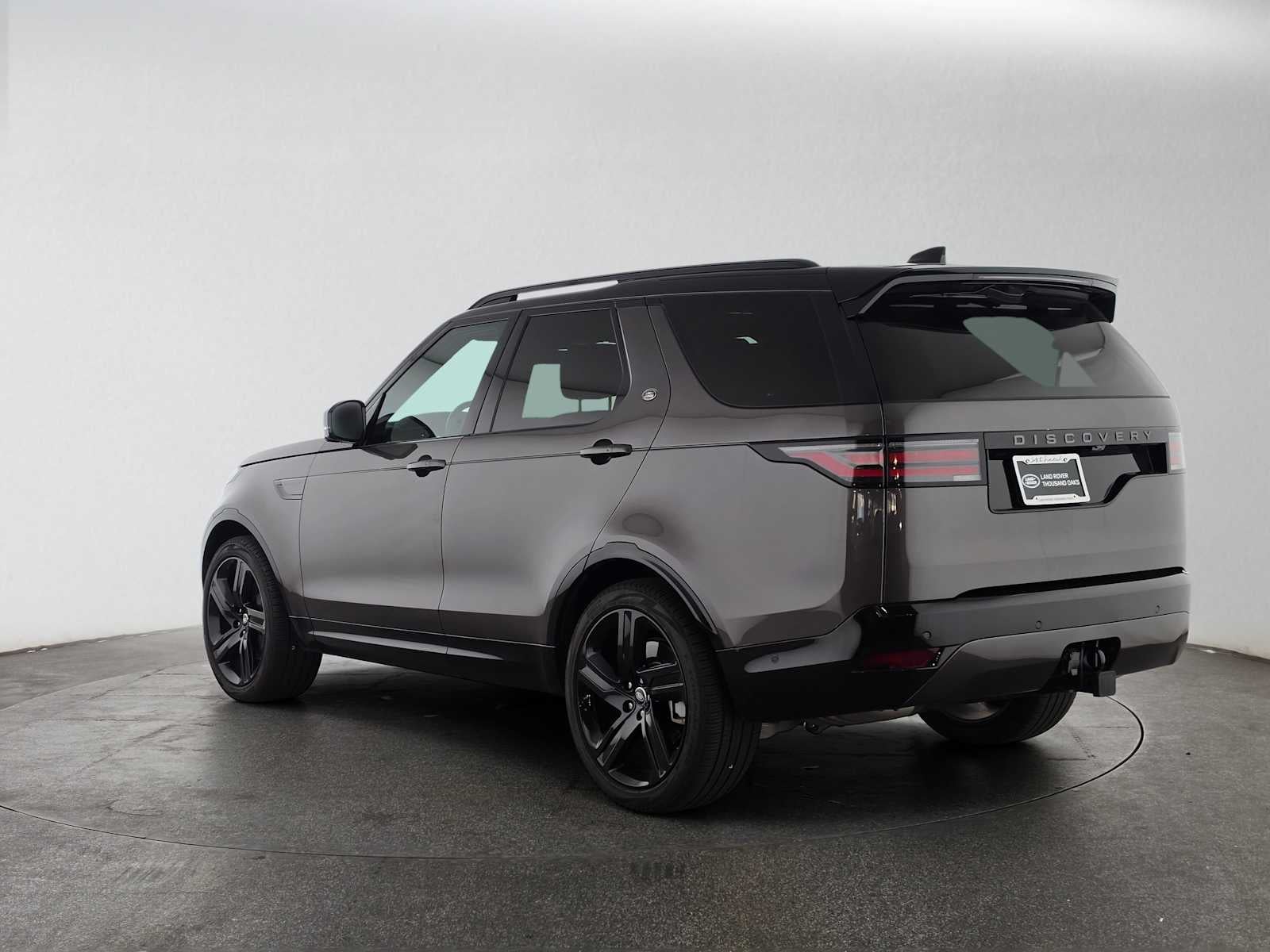 2025 Land Rover Discovery Dynamic SE
