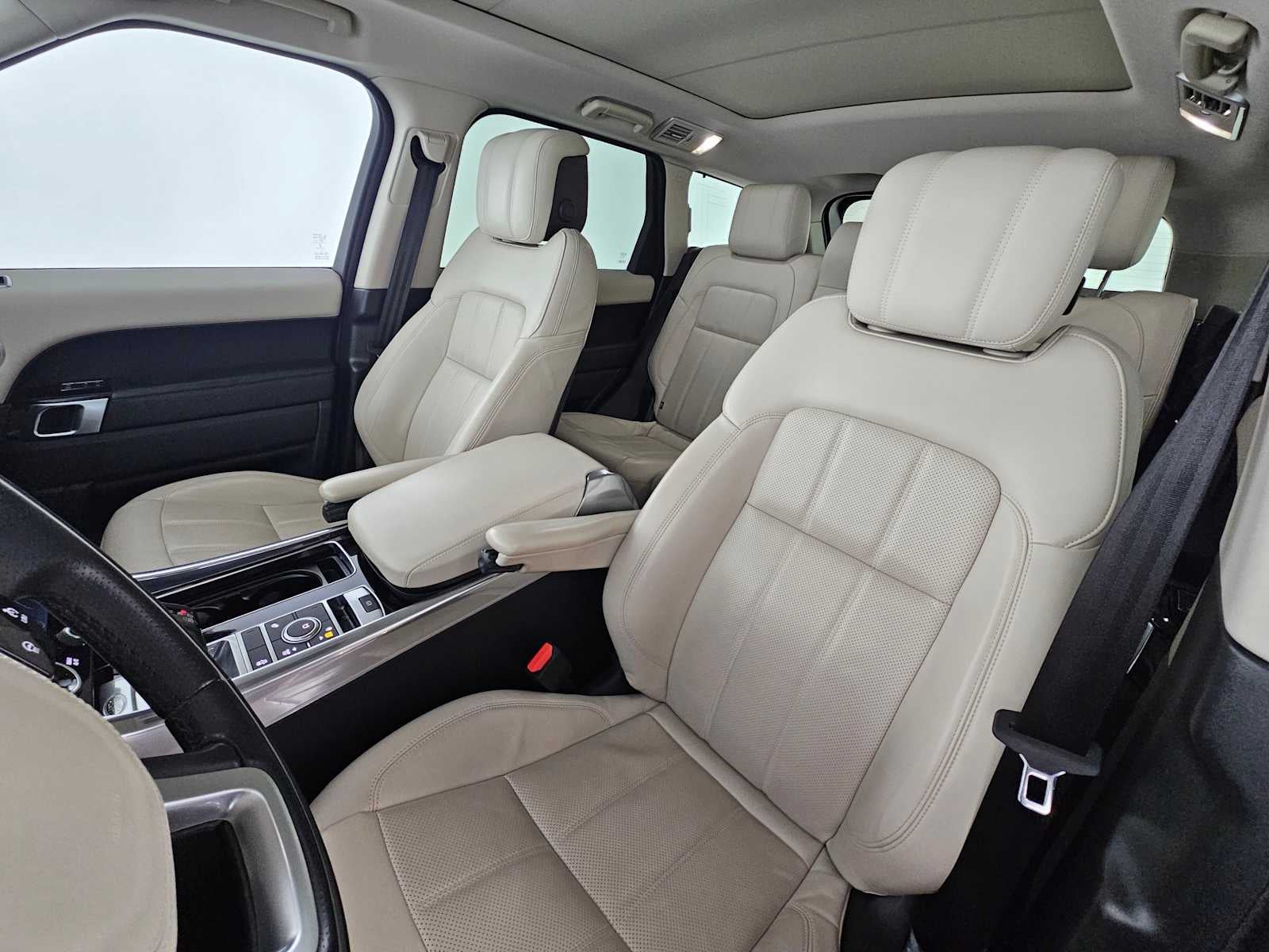 2022 Land Rover Range Rover Sport HSE Silver Edition