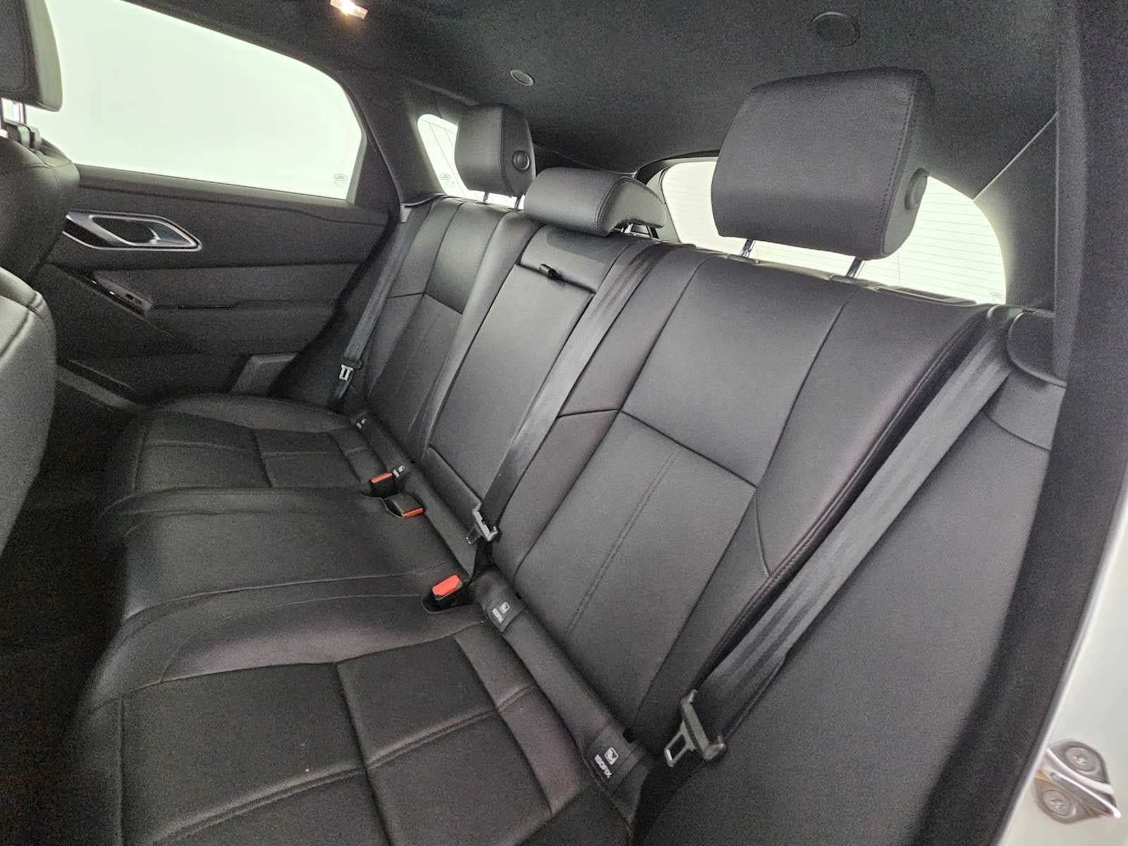 2024 Land Rover Range Rover Velar Dynamic SE