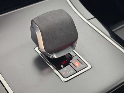 2024 Land Rover Range Rover Velar Dynamic SE