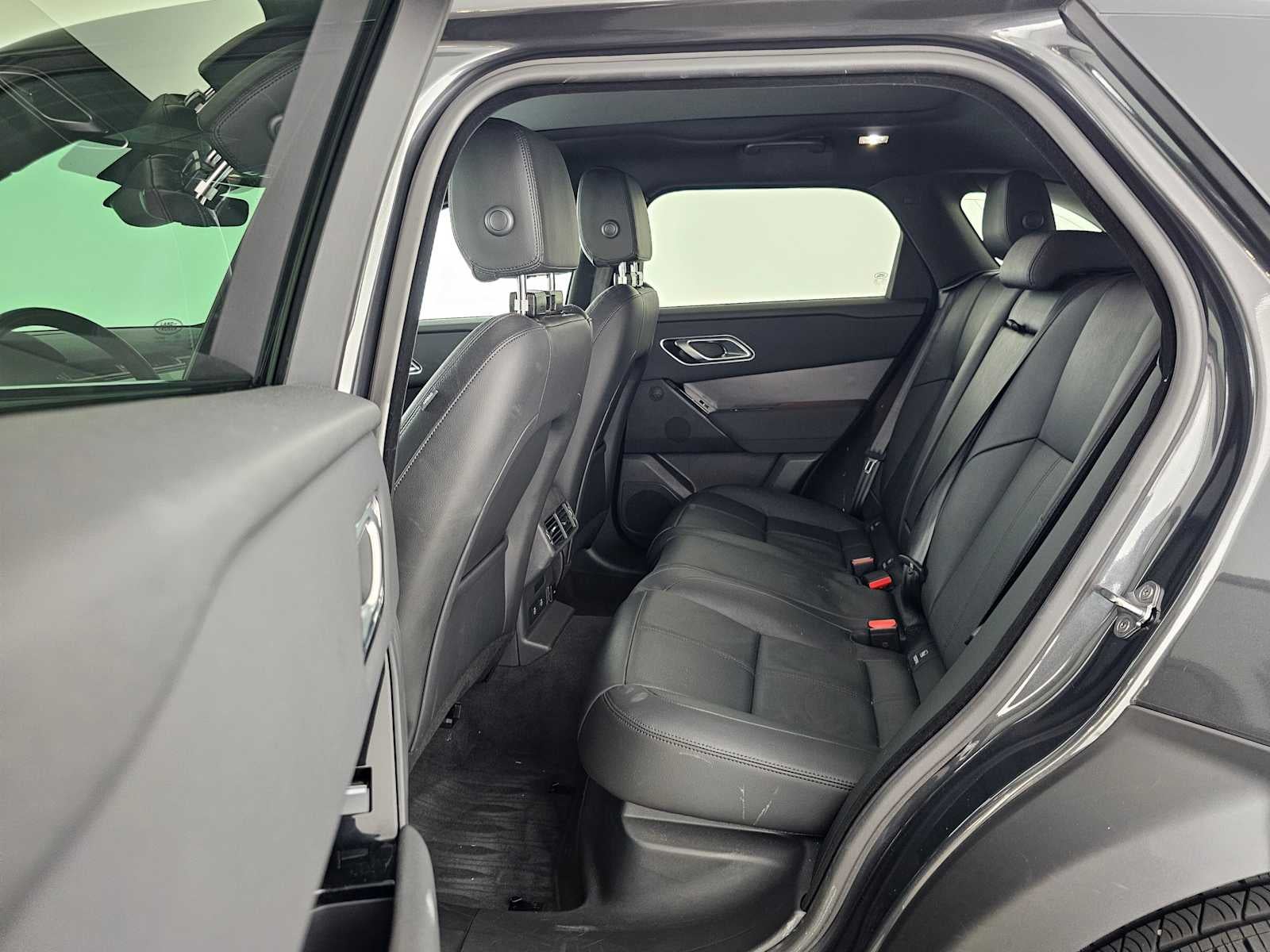 2025 Land Rover Range Rover Velar Dynamic SE