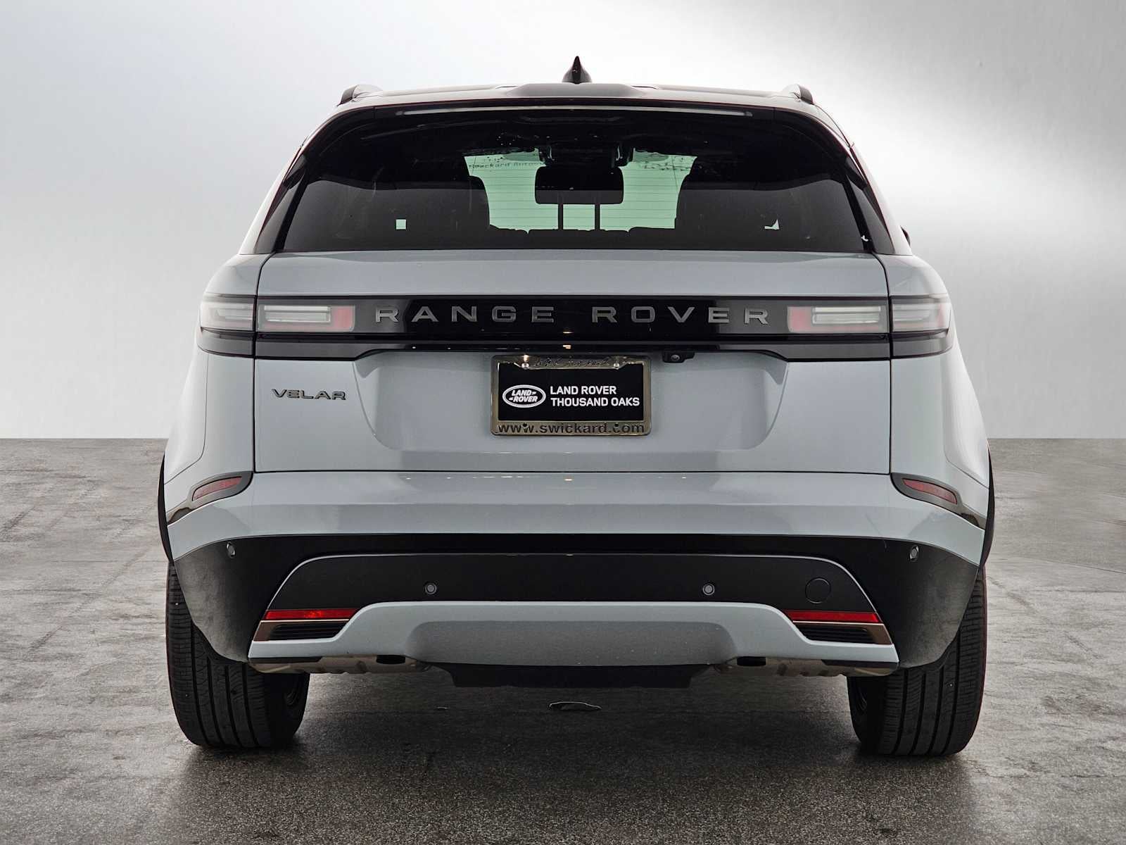 2025 Land Rover Range Rover Velar Dynamic SE