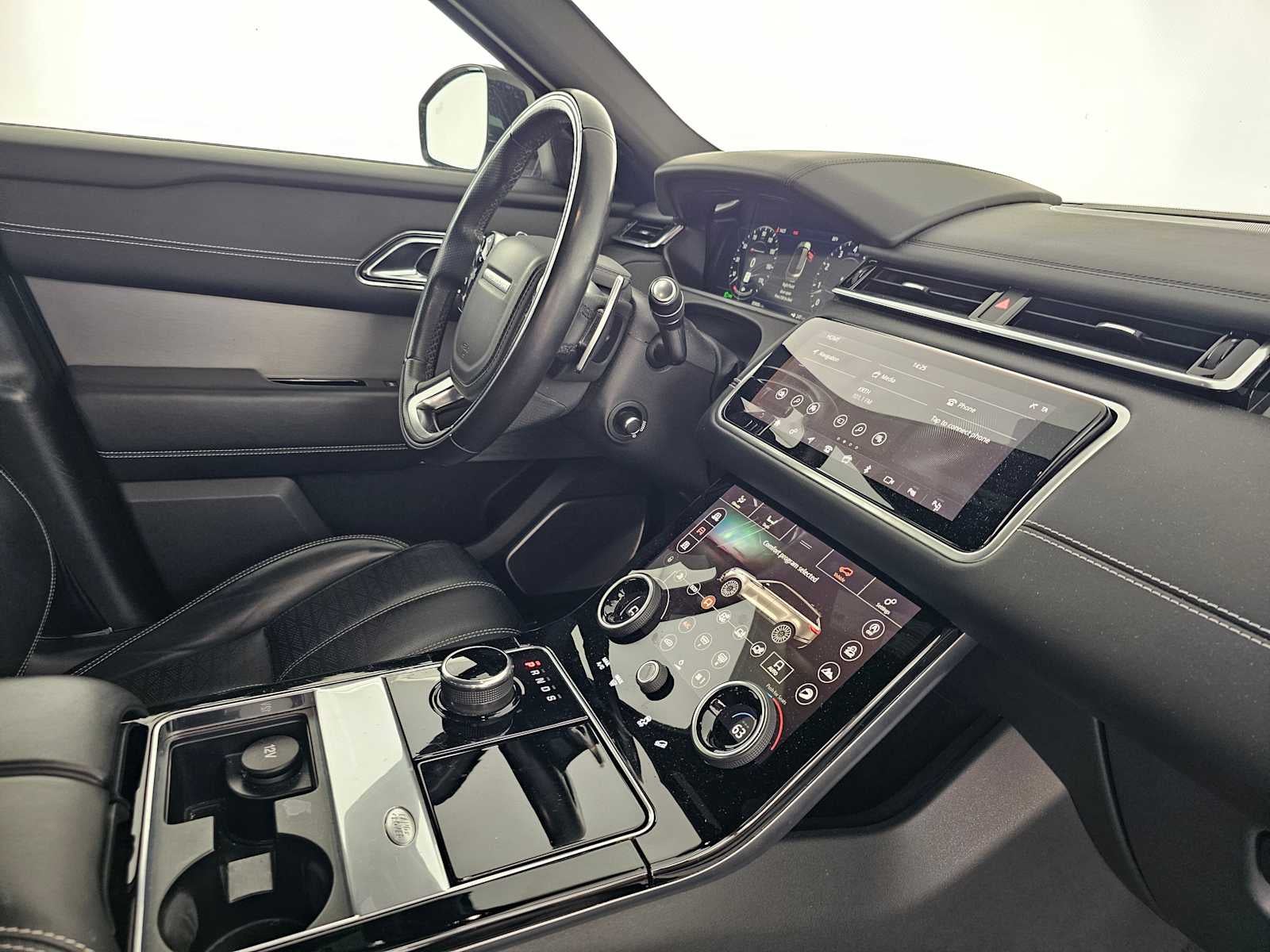 2018 Land Rover Range Rover Velar R-Dynamic HSE