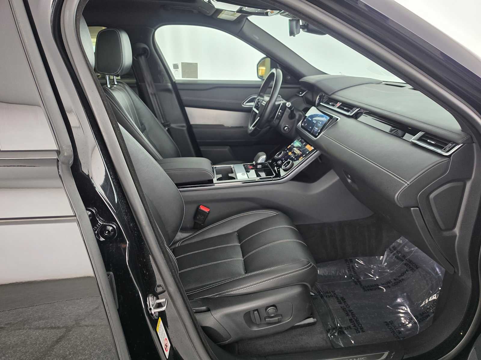 2023 Land Rover Range Rover Velar R-Dynamic S