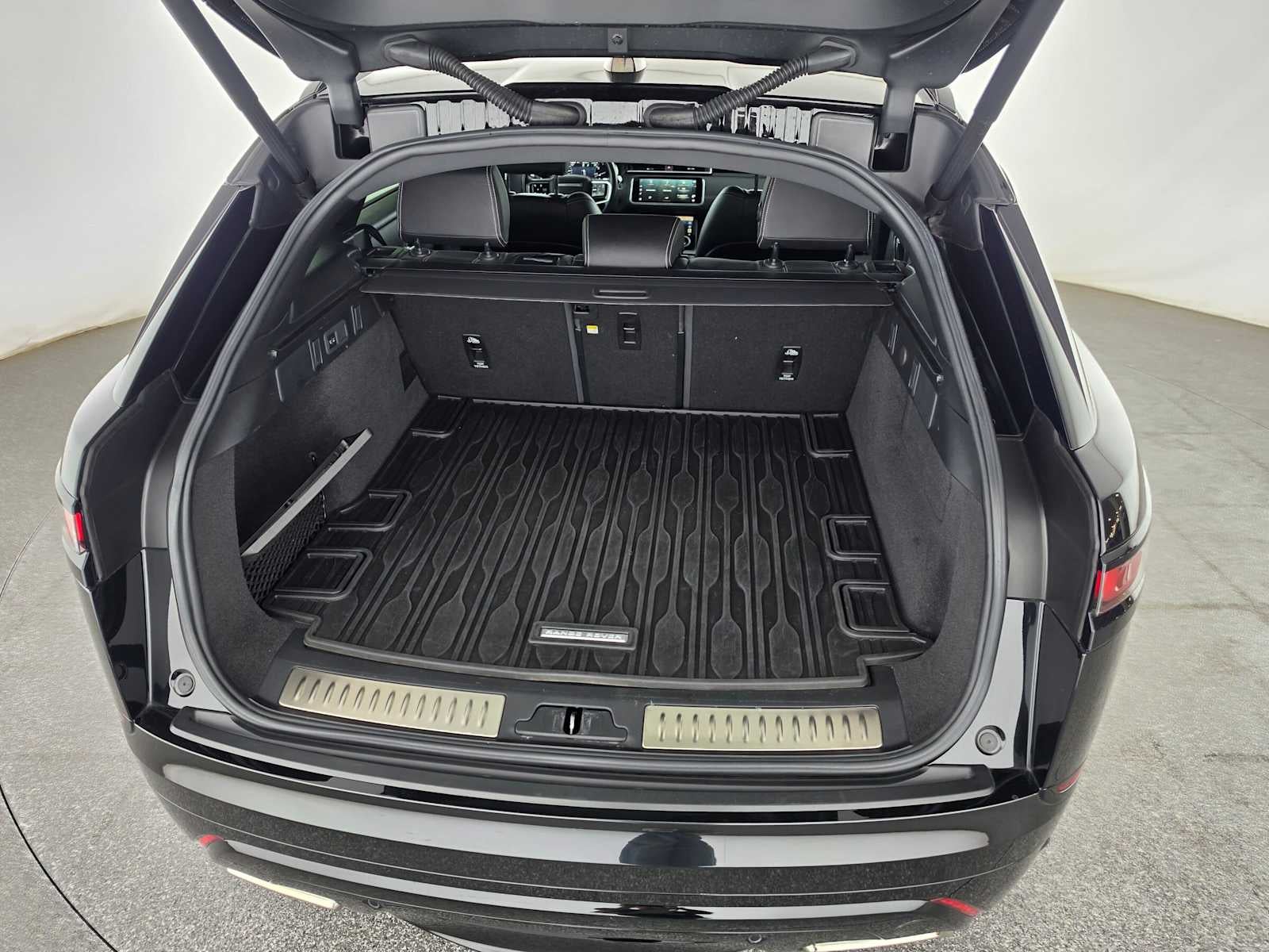 2023 Land Rover Range Rover Velar R-Dynamic S