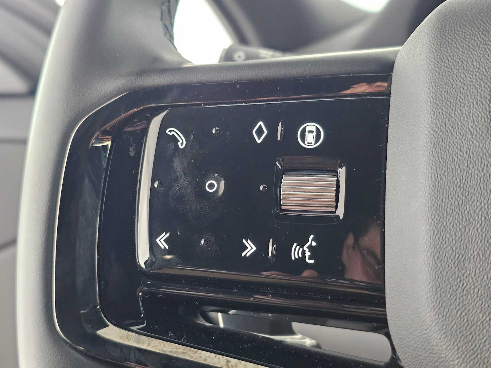 2024 Land Rover Range Rover Evoque Core S