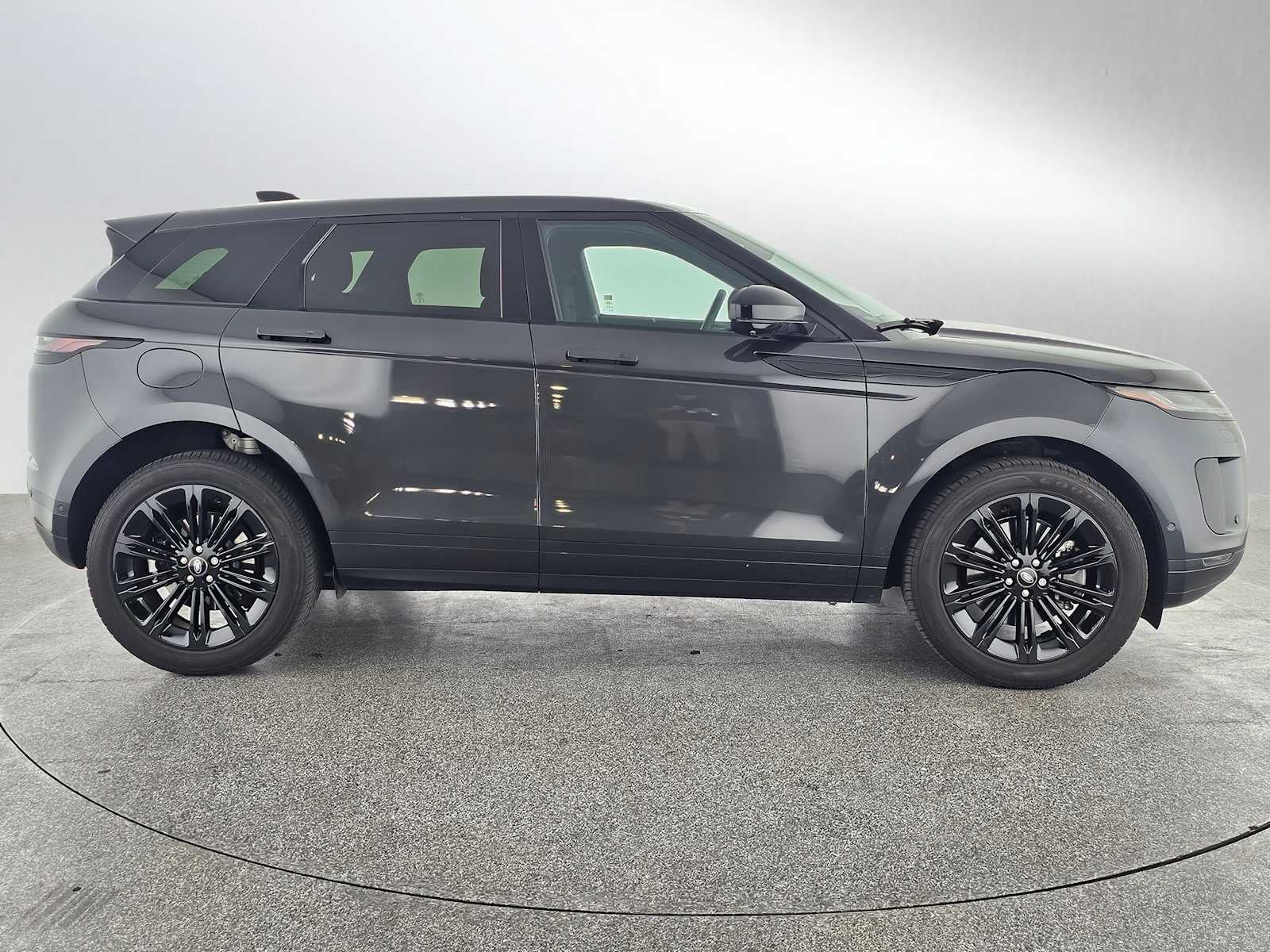 2024 Land Rover Range Rover Evoque Core S