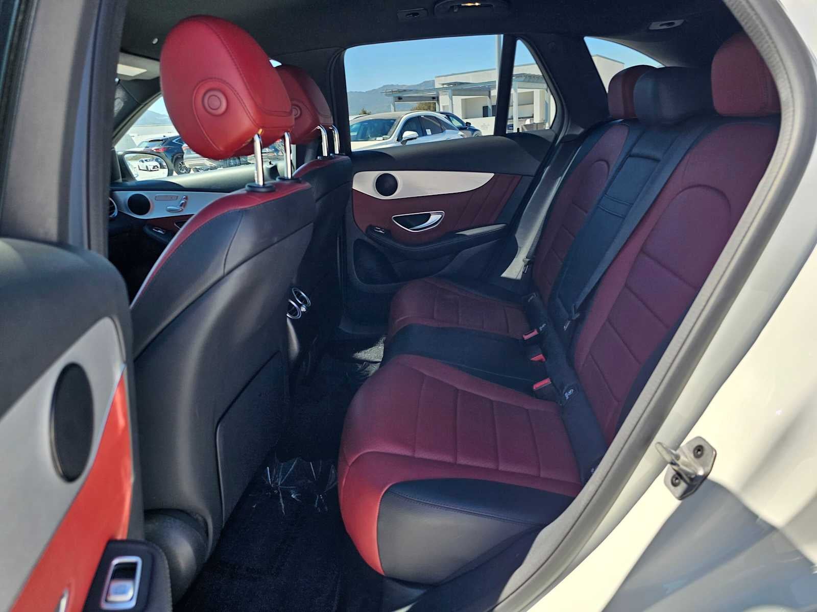 2022 Mercedes-Benz GLC 300 GLC 300