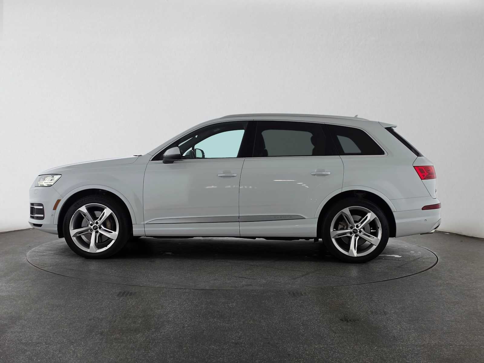 2019 Audi Q7 Prestige