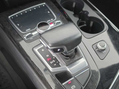 2019 Audi Q7 Prestige