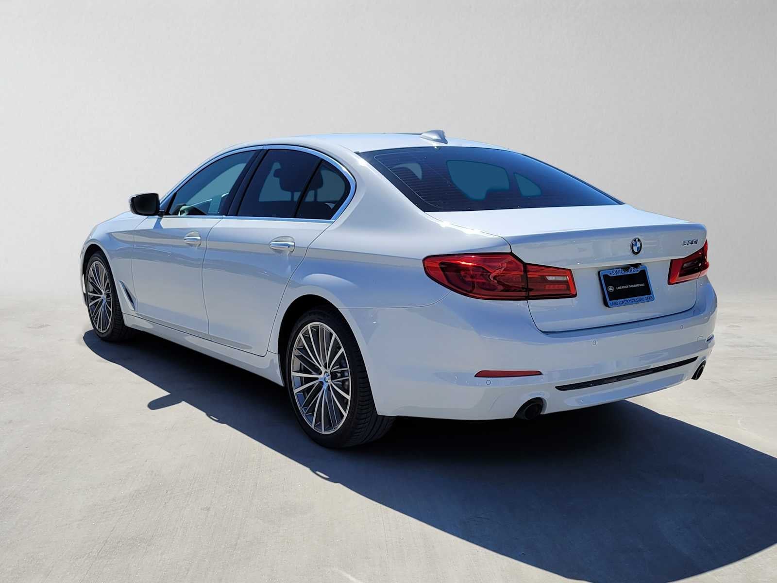 2018 BMW 530i 530i