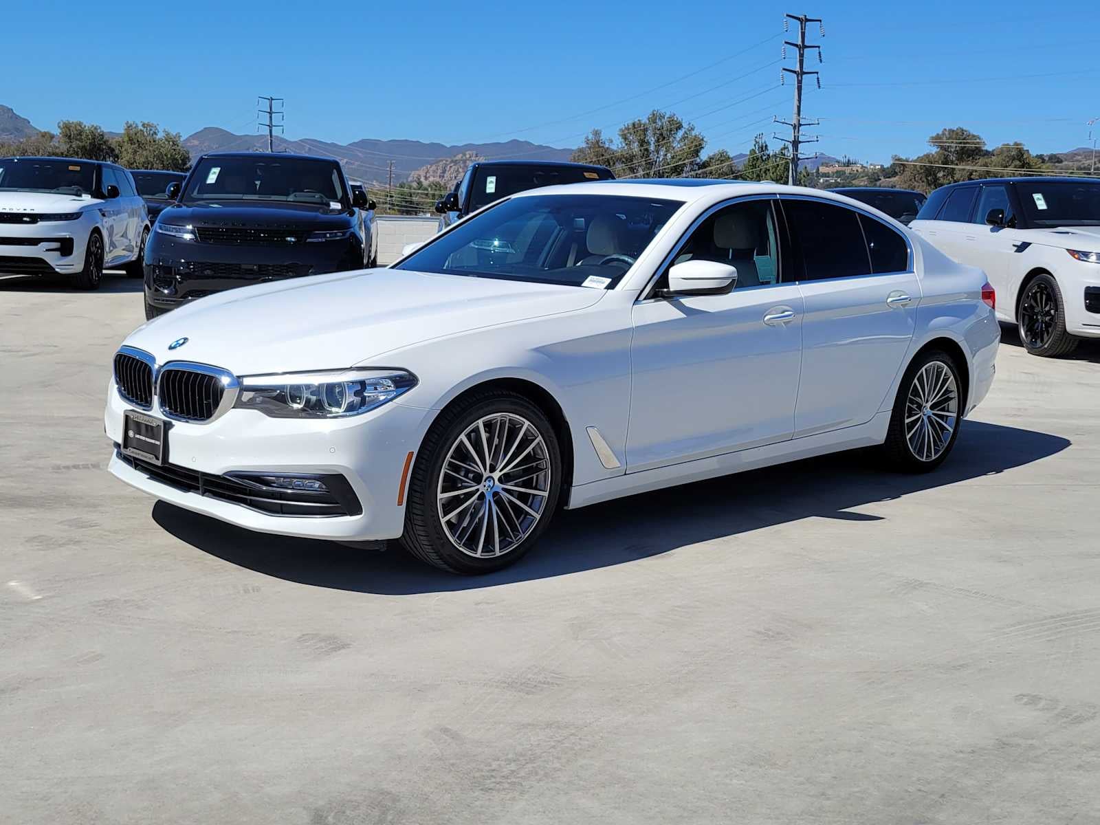 2018 BMW 530i 530i